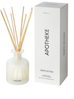 NEW APOTHEKE White Vetiver Reed Diffuser - Frosted Glass with Natural Reeds